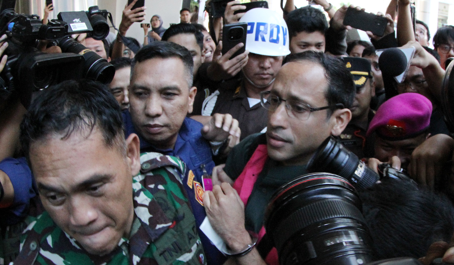 Kejagung tahan Nadiem. (Agus Priatna/SinPo.id)