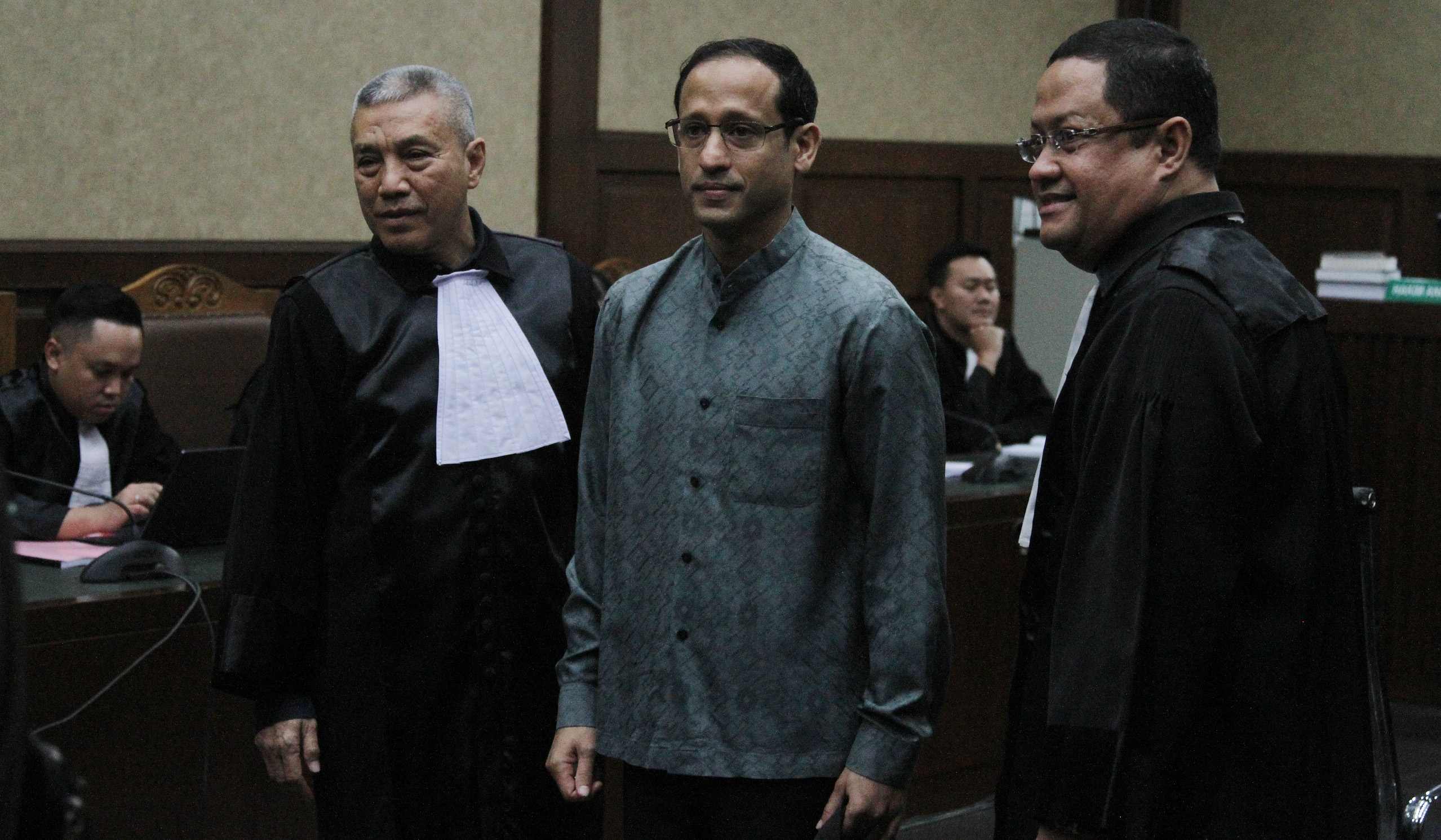 Sidang perdana Nadiem Makarim. (Agus Priatna/SinPo.id)