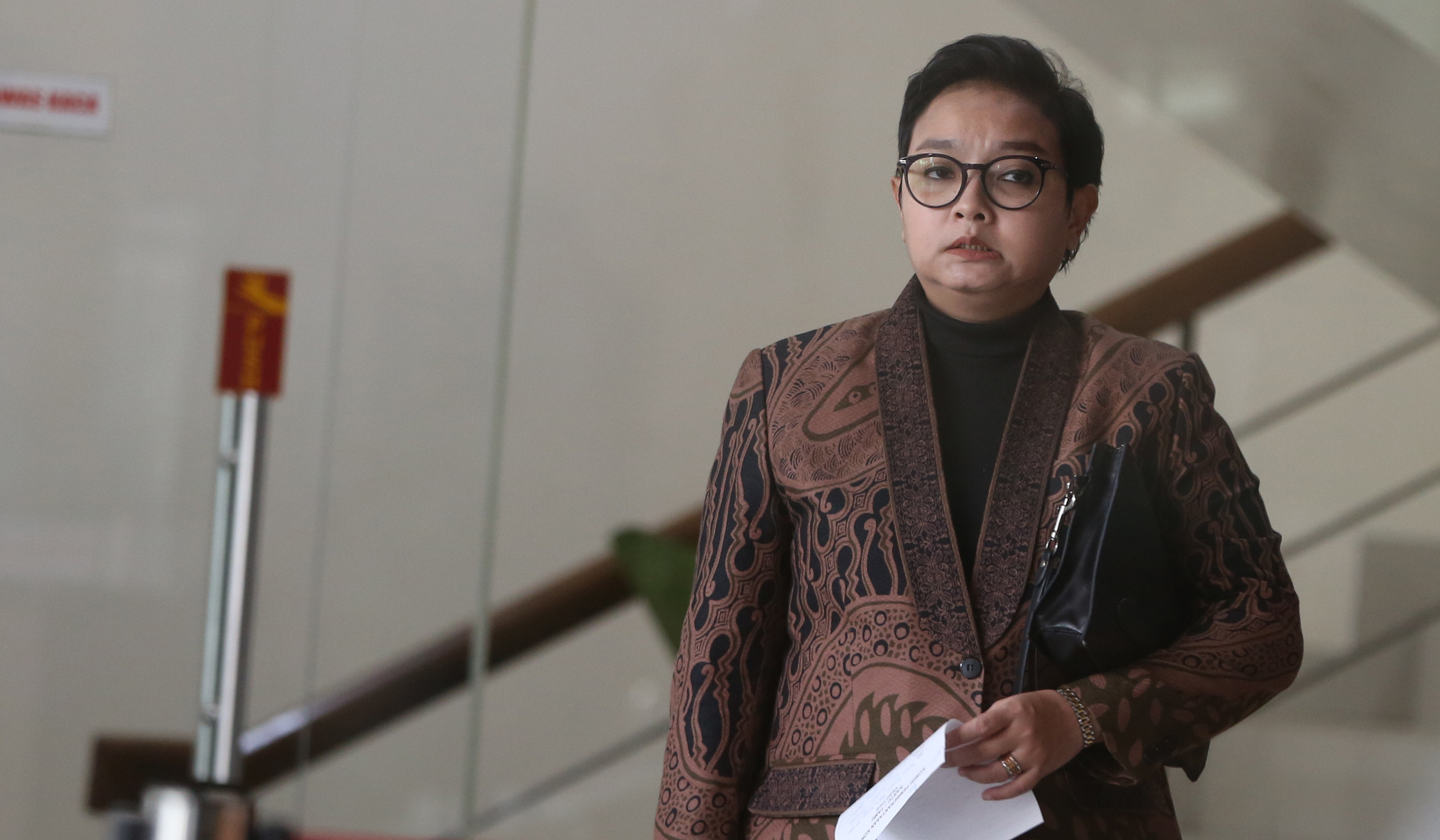 KPK periksa Plt Bupati Cilacap, Ammy Amalia Fatma Surya. (Agus Priatna/SinPo.id)
