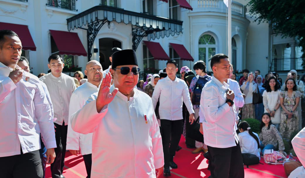 Prabowo rayakan Iduladha di Paris. (Agus Priatna/BPMI Setpres/SinPo.id)