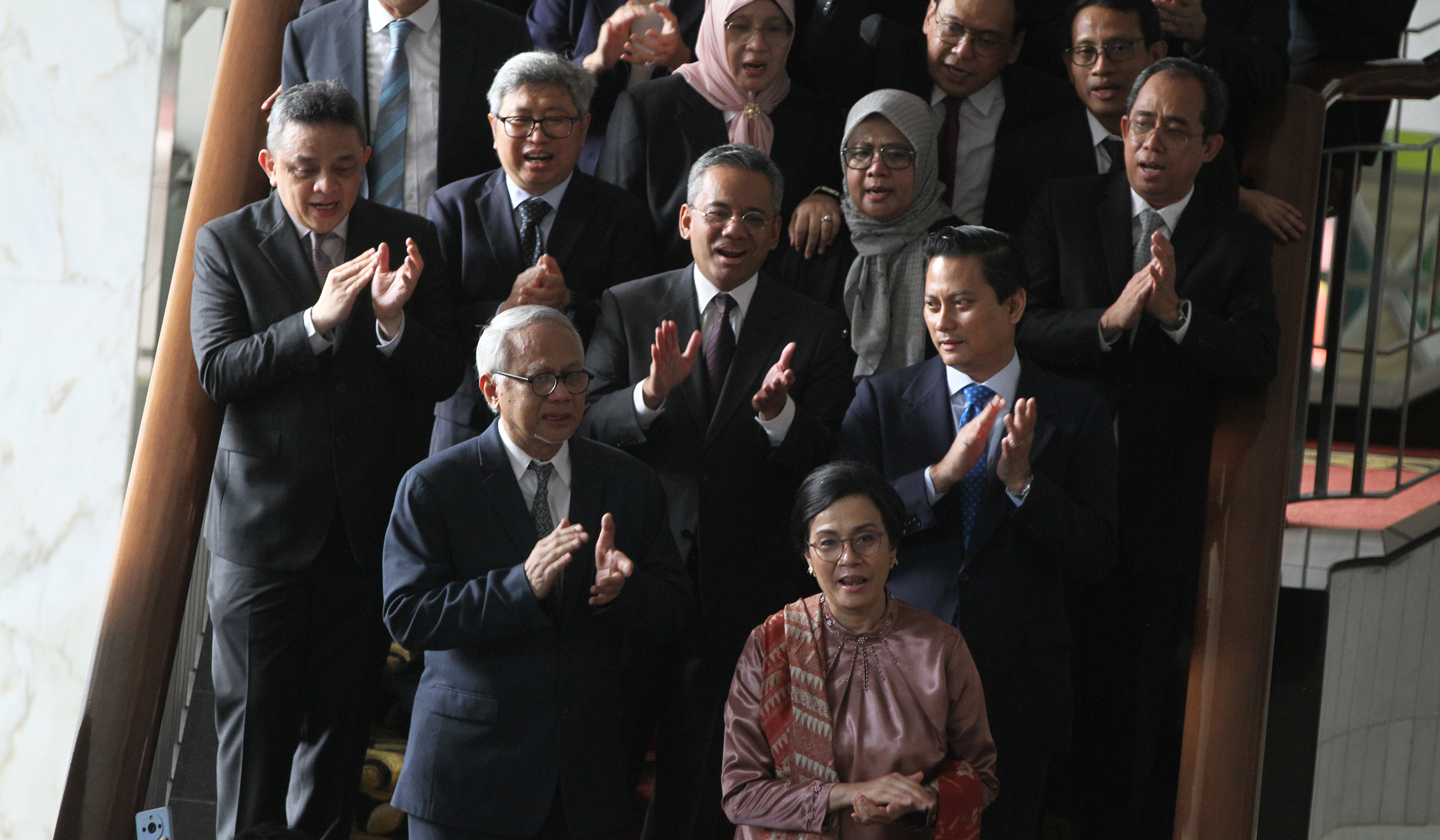 Pelepasan Sri Mulyani Indrawati oleh pegawai Kemenkeu. (Agus Priatna/SinPo.id)