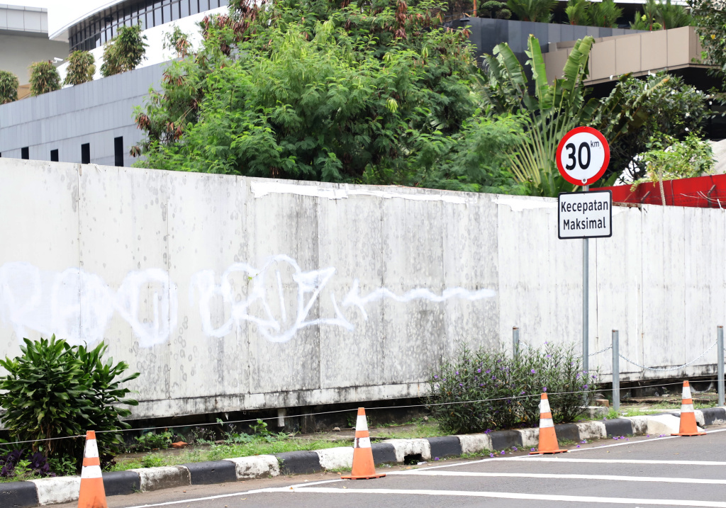 Motor junalis Inews Media Grup hilang saat meliput di KPK (Ashar/SinPo.id)