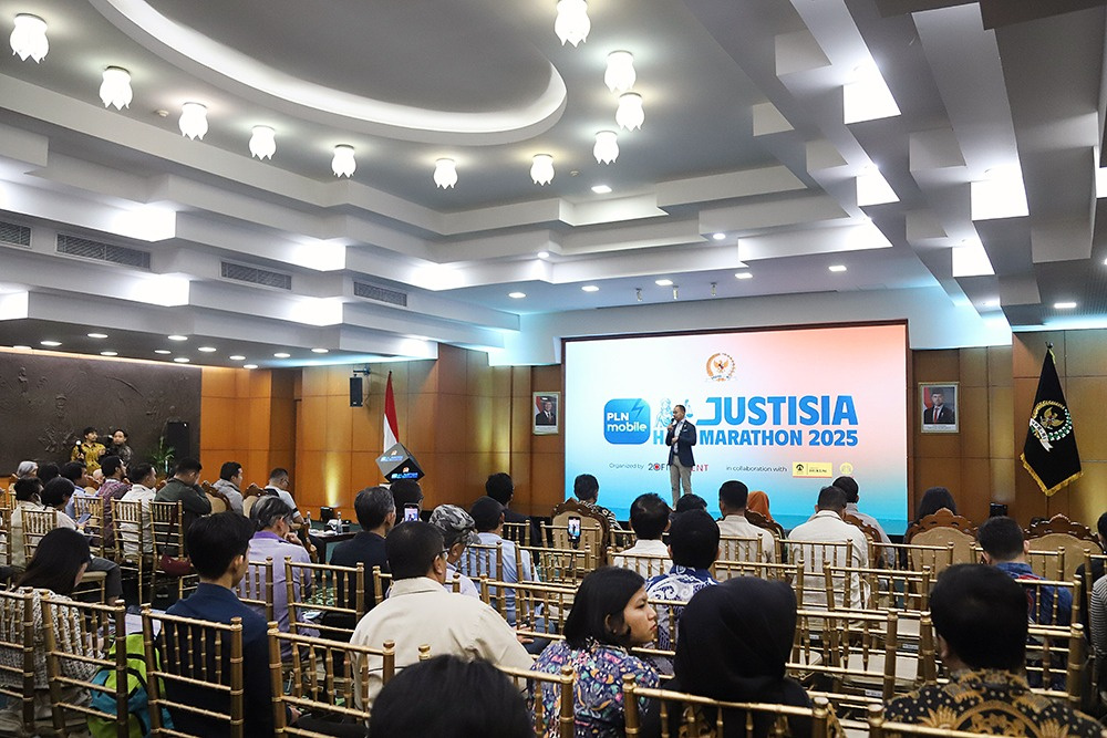 MPR bekerja sama dengan FHUI dan PLN menggelar Justisia  Half Marathon 2025 (Ashar/SinPo.id)