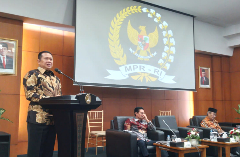 MPR gelar diskusi forum konstitusi Penataan Kembali MPR-DPR-DPD di Masa Depan (Ashar/SinPo.id)