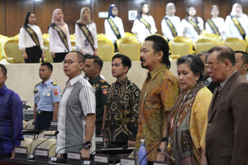 MPR RI menggelar Gladi Bersih yang disaksikan oleh Ketua MPR RI Ahmad Muzani dan Wakil Presiden terpilih Gibran Rakabuming Raka (Ashar/SinPo.id)