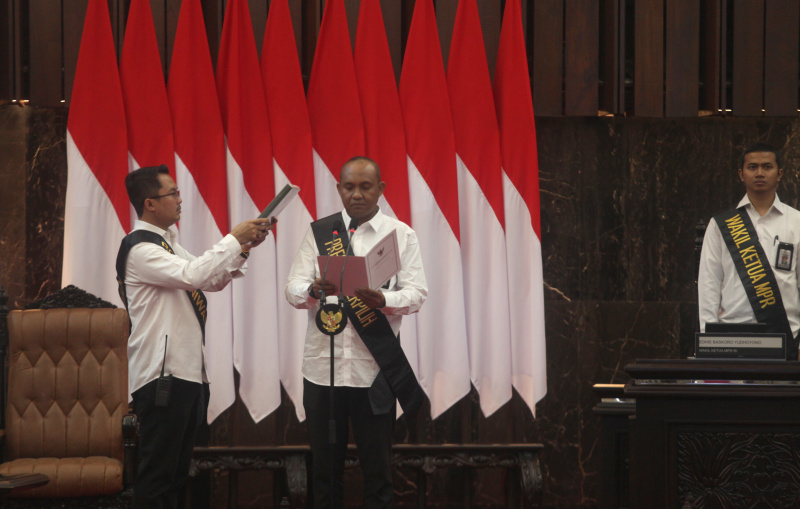 MPR RI gelar gladi kotor menjelang pelantikan Presiden dan Wakil Presiden terpilih Prabowo Subianto dan Gibran Rakabuming Raka (Ashar/SinPo.id)