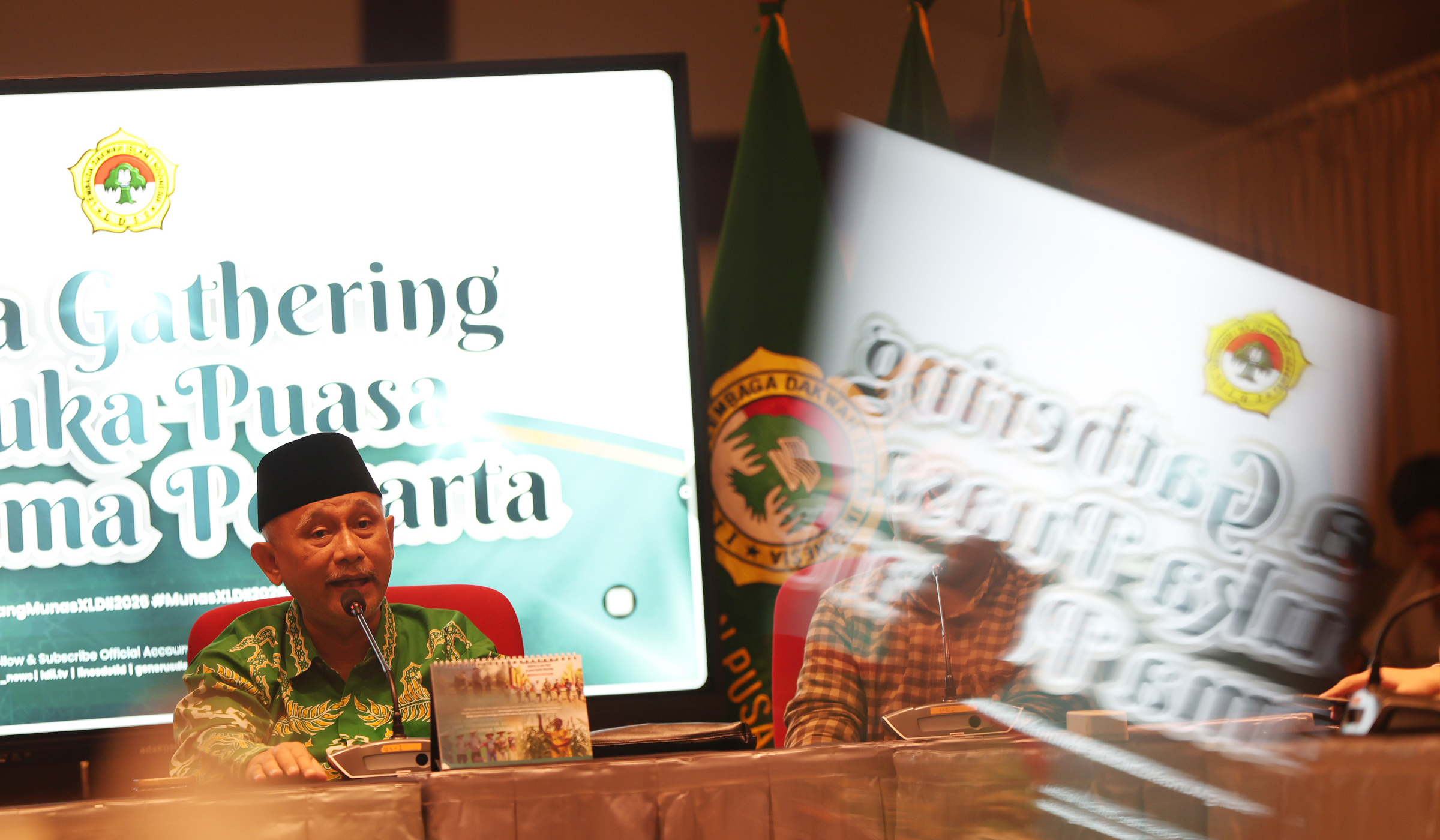 Ketua Umum DPP LDII, Chriswanto Santoso, berbicara jelang Munas X DPP LDII. (Agus Priatna/SinPo.id)