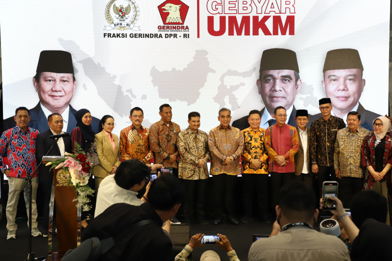 Fraksi Gerindra DPR RI gelar Bazaar UMKM di Loby Nusantara II (Ashar/SinPo.id)