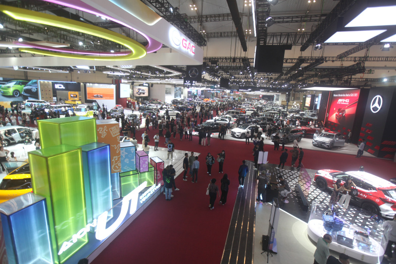 Pameran Automotif GIIAS 2025 kembali digelar yang diikuti oleh 60 merek otomotif di ICE BSD (Ashar/SinPo.id)