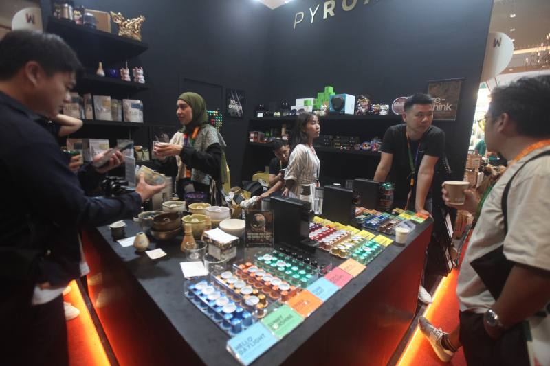 Pameran kopi terbesar di Indonesia yang diikuti oleh 300 peserta yang bertujuan untuk memperkenalkan Kopi Indonesia (Ashar/SinPo.id)