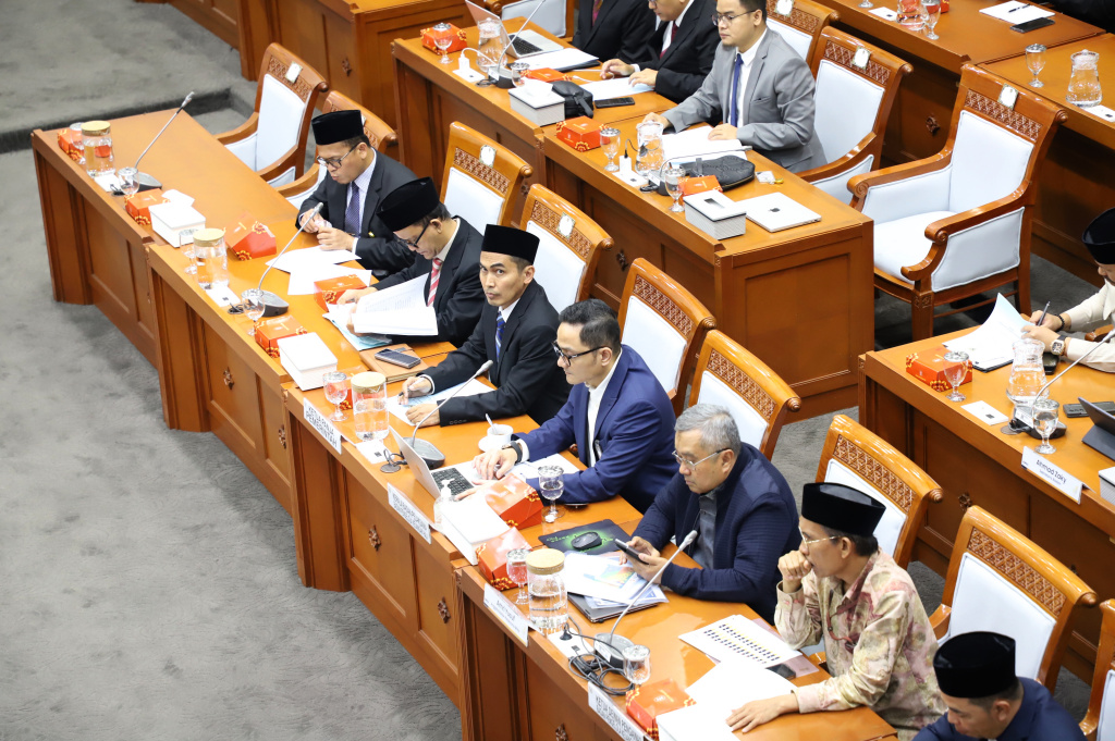 Panja Sepakati biaya haji 2026 turun sebesar dua juta (Ashar/SinPo.id)