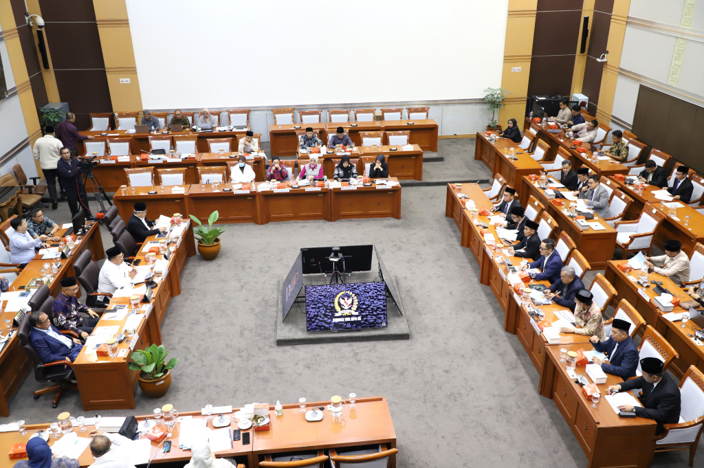 Panja Sepakati biaya haji 2026 turun sebesar dua juta (Ashar/SinPo.id)