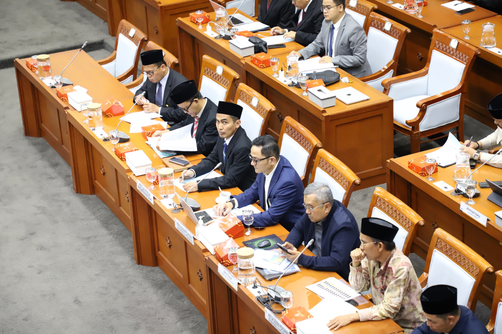 Panja Sepakati biaya haji 2026 turun sebesar dua juta (Ashar/SinPo.id)