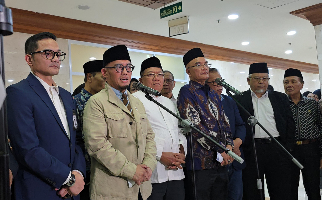 Panja Sepakati biaya haji 2026 turun sebesar dua juta (Ashar/SinPo.id)
