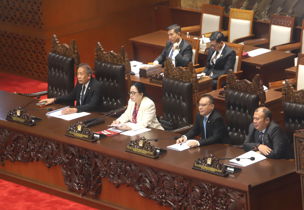 Paripurna penutupan masa persidangan IV tahun sidang 2025-2026 (Ashar/SinPo.id)