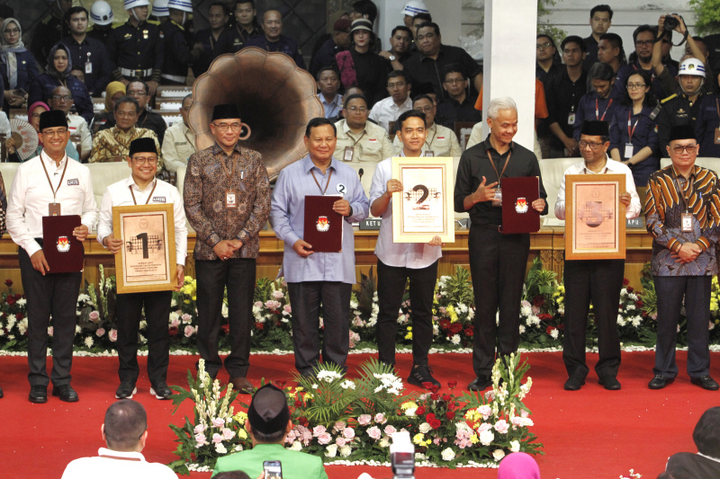 Pasangan Capres-Cawapres Prabowo-Gibran mendapatkan nomer urut 2 (Ashar/SinPo.id)