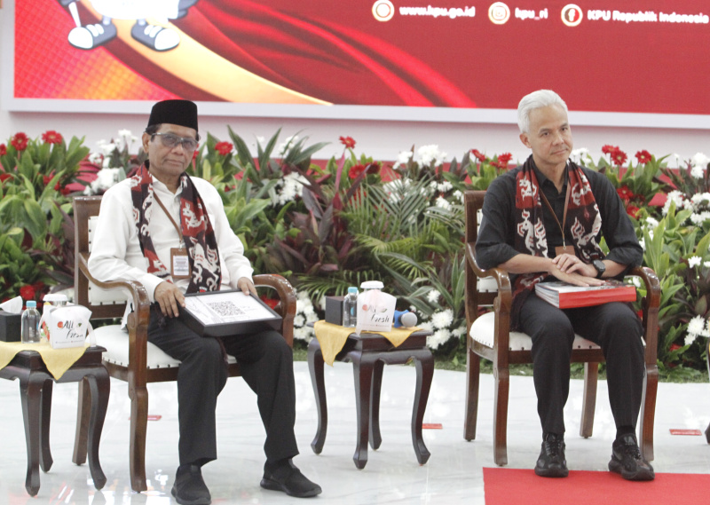 Pasangan Ganjar Mahfud Md Resmi Daftar Capres Cawapres Di Kpu