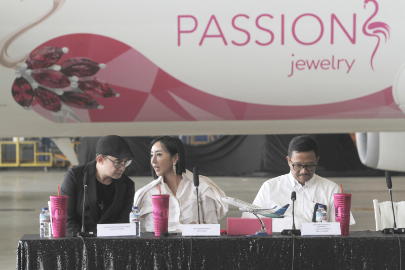 Perusahaan perhiasan berlian Passion Jewelry kolaborasi dengan Garuda Indonesia SKY High terbesar di Indonesia (Ashar/SinPo.id)