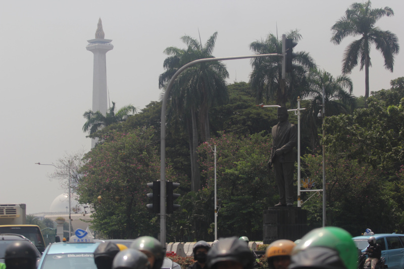Gubernur DKI Jakarta Pramono Anung berencana akan memindahkan Patung MH Thamrin di jalan MH Thamrin (Ashar/SinPo.id)