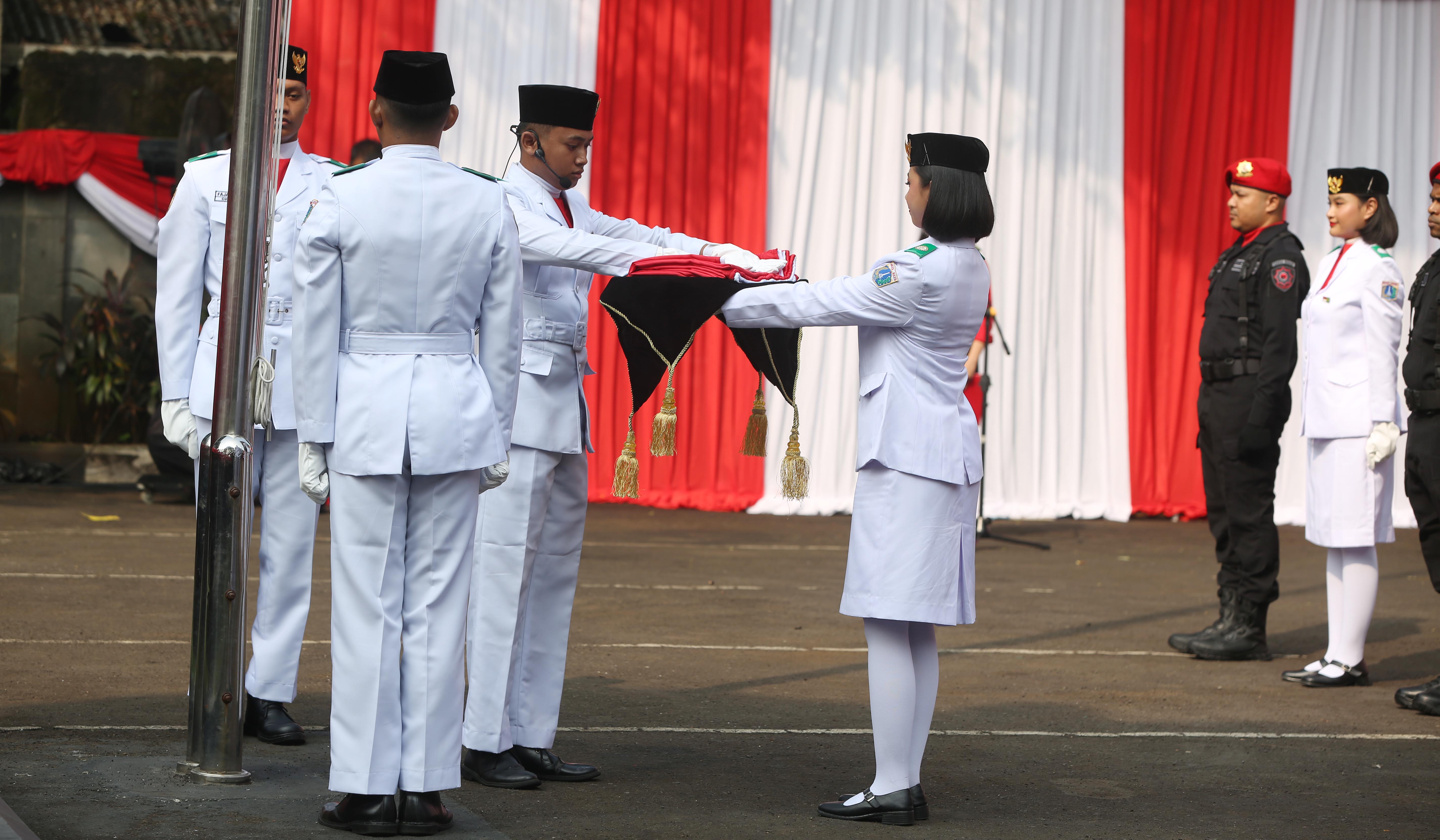 PDIP gelar upacara peringatan hari Pancasila. (Agus Priatna/SinPo.id)