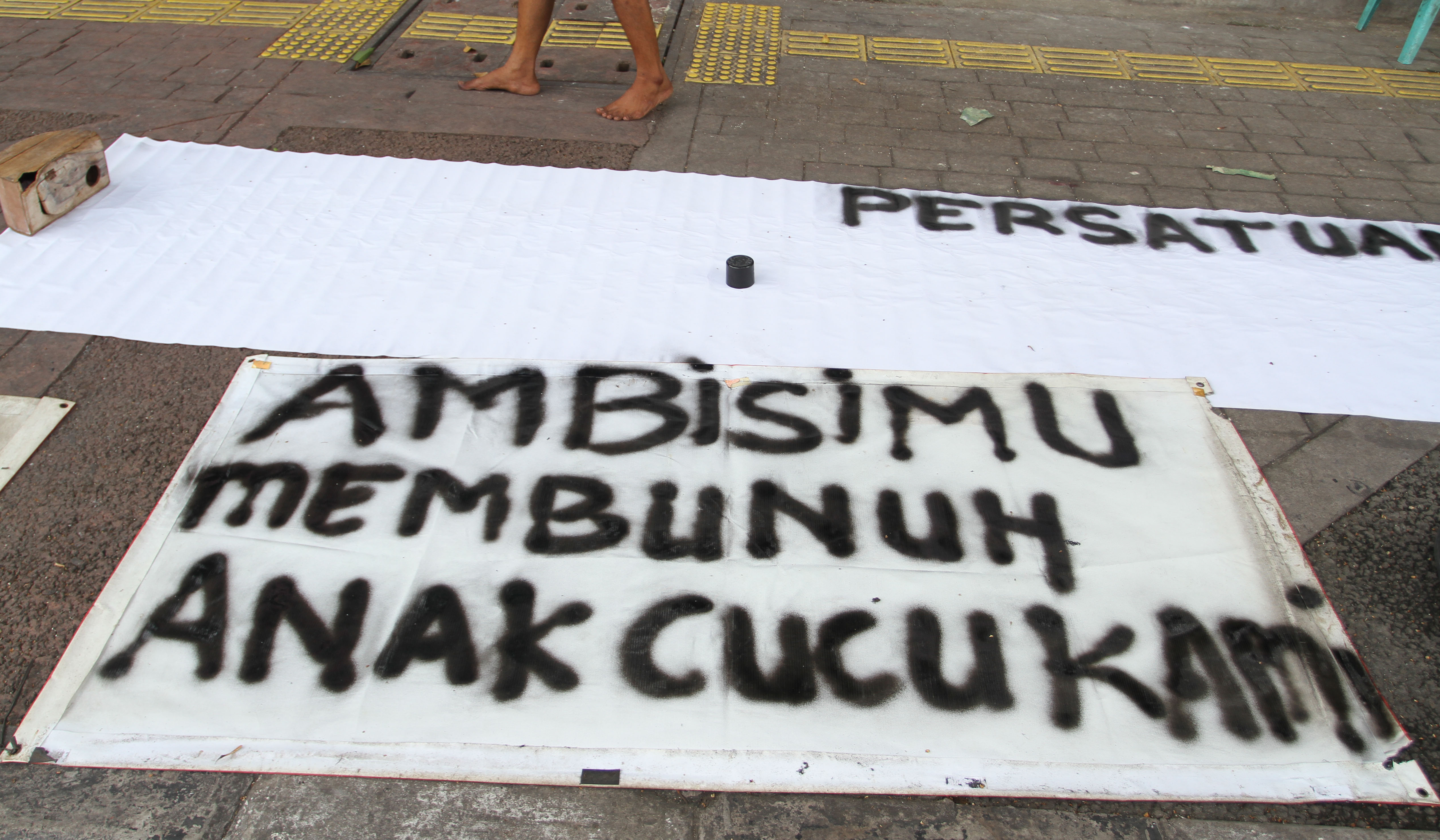 Pedagang Pasar Hewan Barito. (Agus Priatna/SinPo.id)