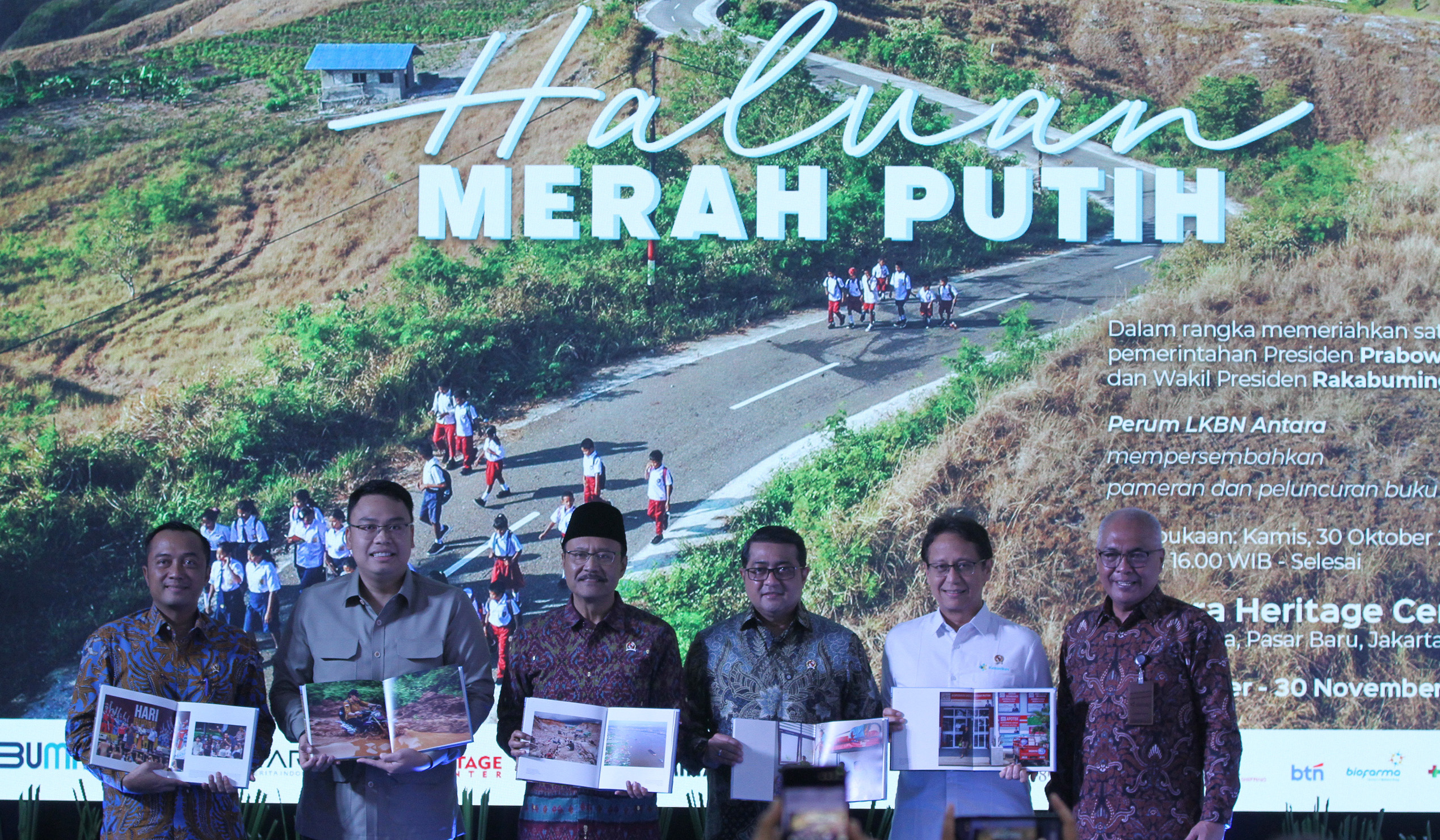 Pembukaan pameran Haluan Merah Putih. (Agus Priatna/SinPo.id)