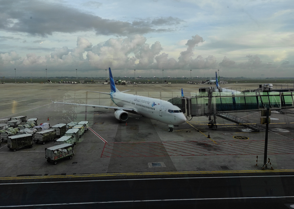 Pemerintah akan berencana memberikan diskon tiket pesawat menjelang natal dan akhir tahun (Ashar/SinPo.id)