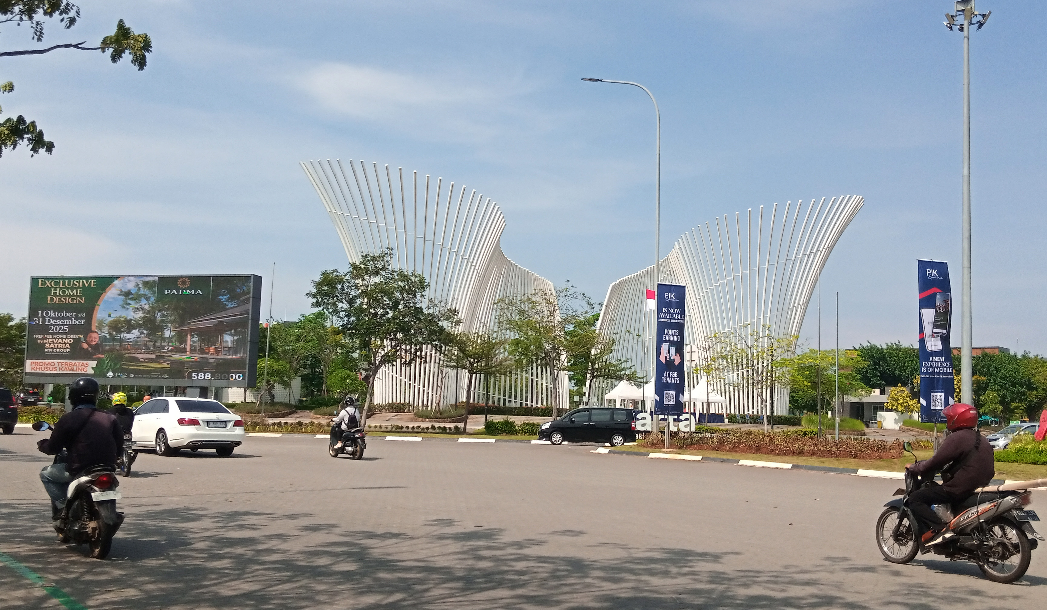 Suasana kawasan Pantai Indah Kapuk (PIK). (Agus Priatna/SinPo.id)