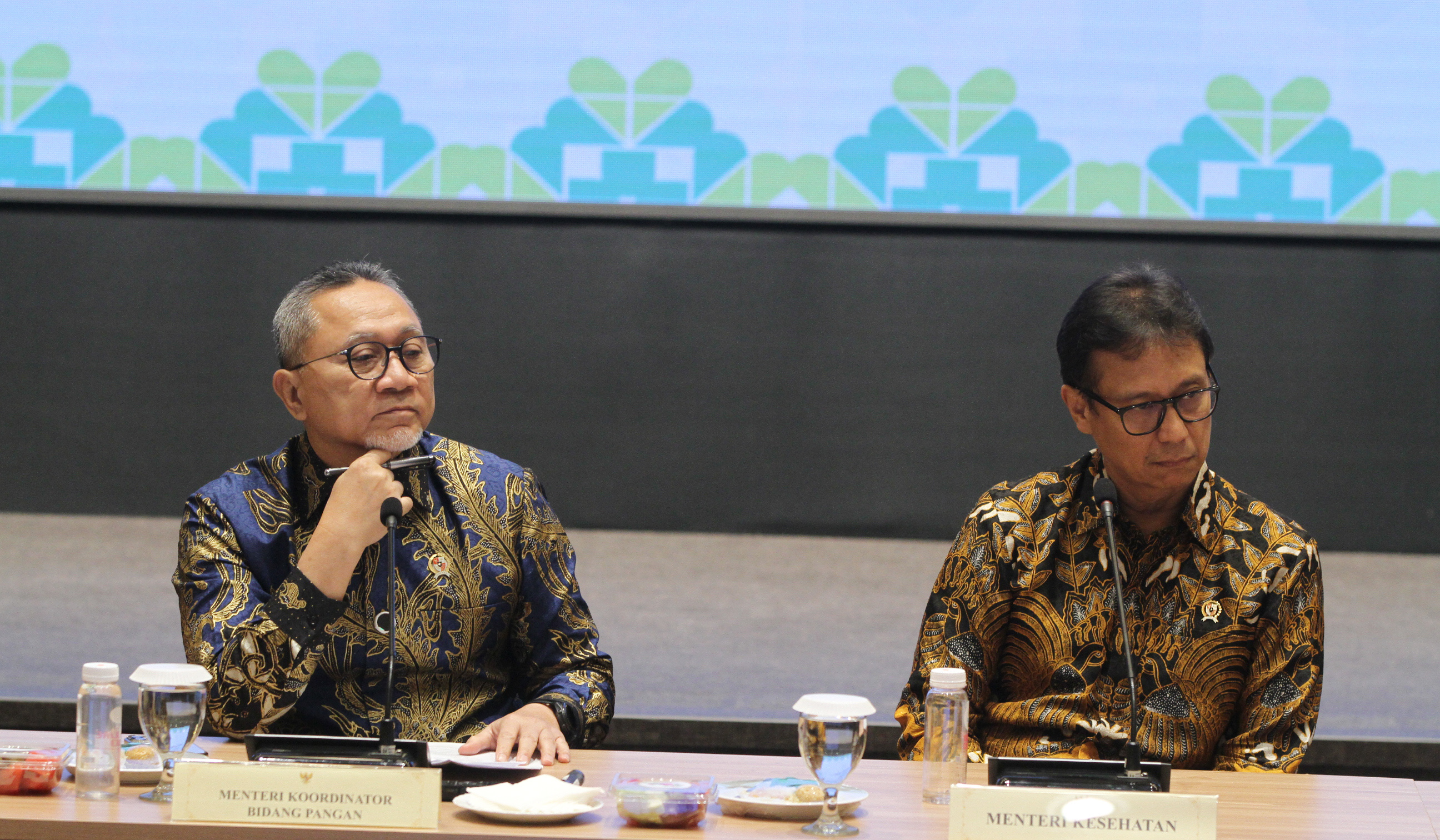 Konferensi pers Menko Pangan, Zulkifli Hasan. (Agus Priatna/SinPo.id)