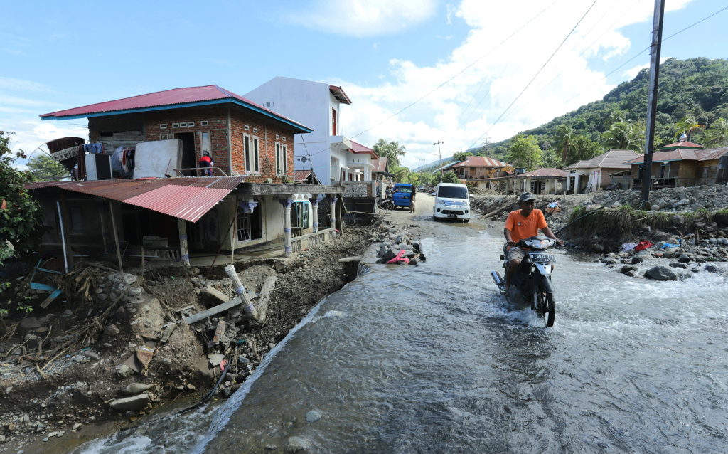Pemerintah telah menyiapkan anggaran Rp.60 Triliun pemulihan untuk bencana Aceh dan Sumatera (Ashar/SinPo.id)