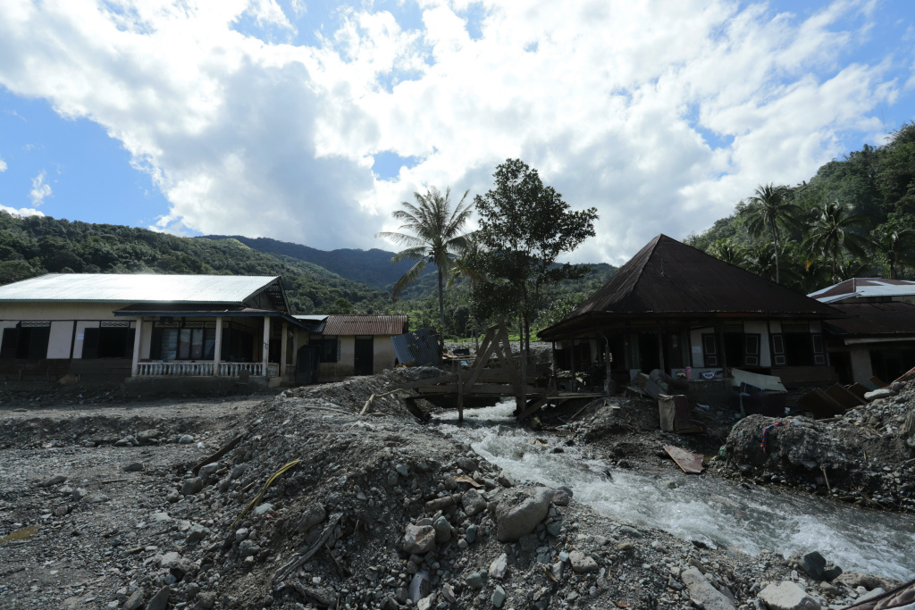 Pemerintah telah menyiapkan anggaran Rp.60 Triliun pemulihan untuk bencana Aceh dan Sumatera (Ashar/SinPo.id)