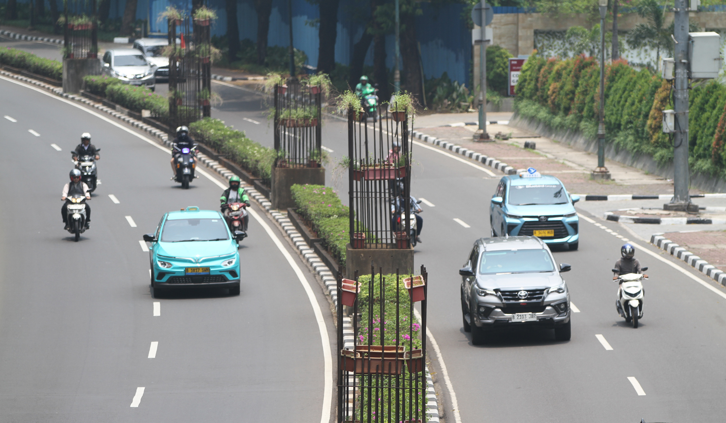 Tiang monorel di jalan HR Rasuna Said, Jakarta. (Agus Priatna/SinPo.id)