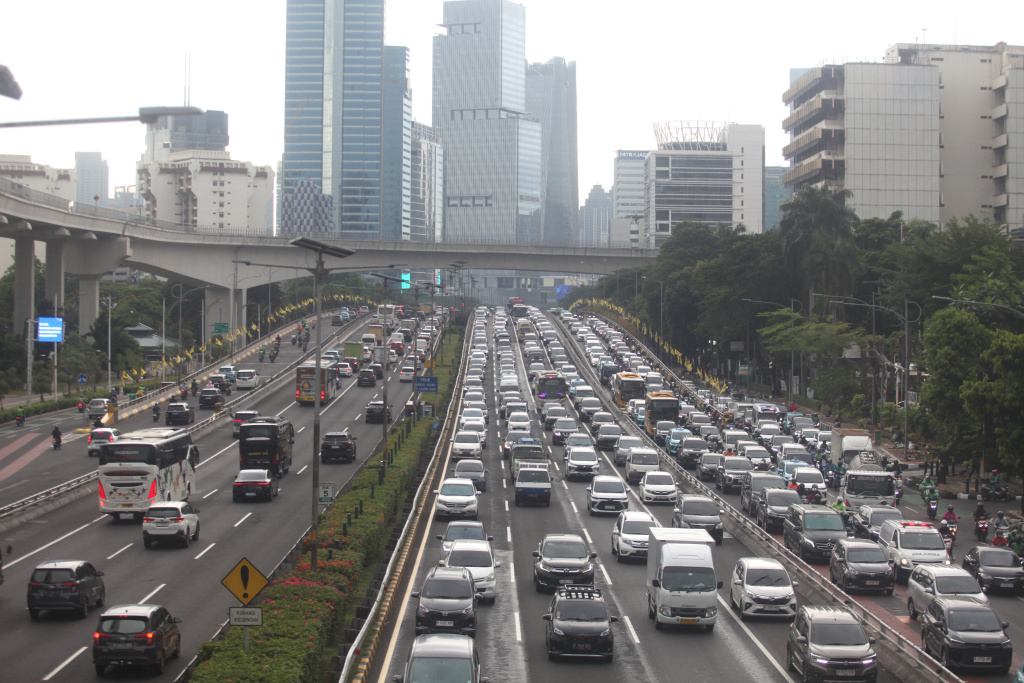 Pemprov DKI Jakarta bebaskan pajak kendaraan bermotor (Ashar/SinPo.id)