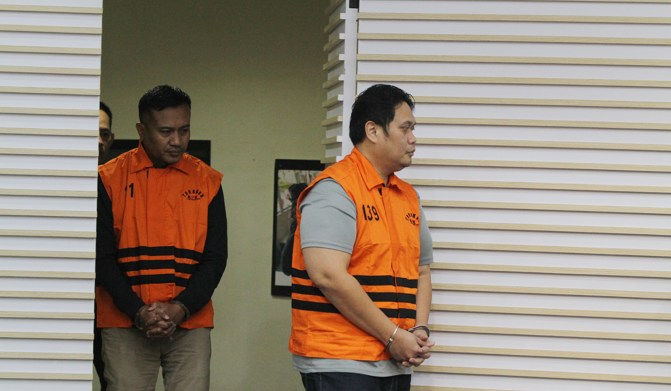 Konferensi pers penahanan pejabat Kejari. (Agus Priatna/SinPo.id)