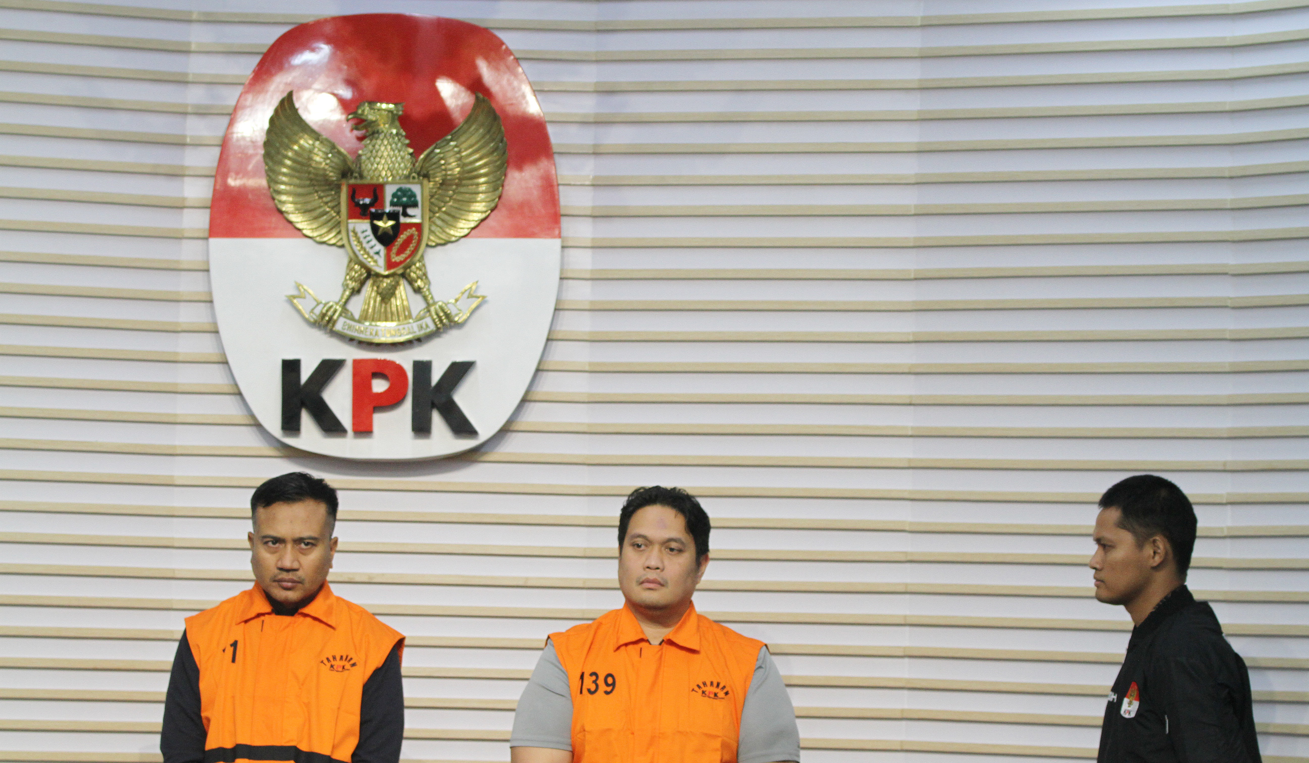 Konferensi pers penahanan pejabat Kejari. (Agus Priatna/SinPo.id)