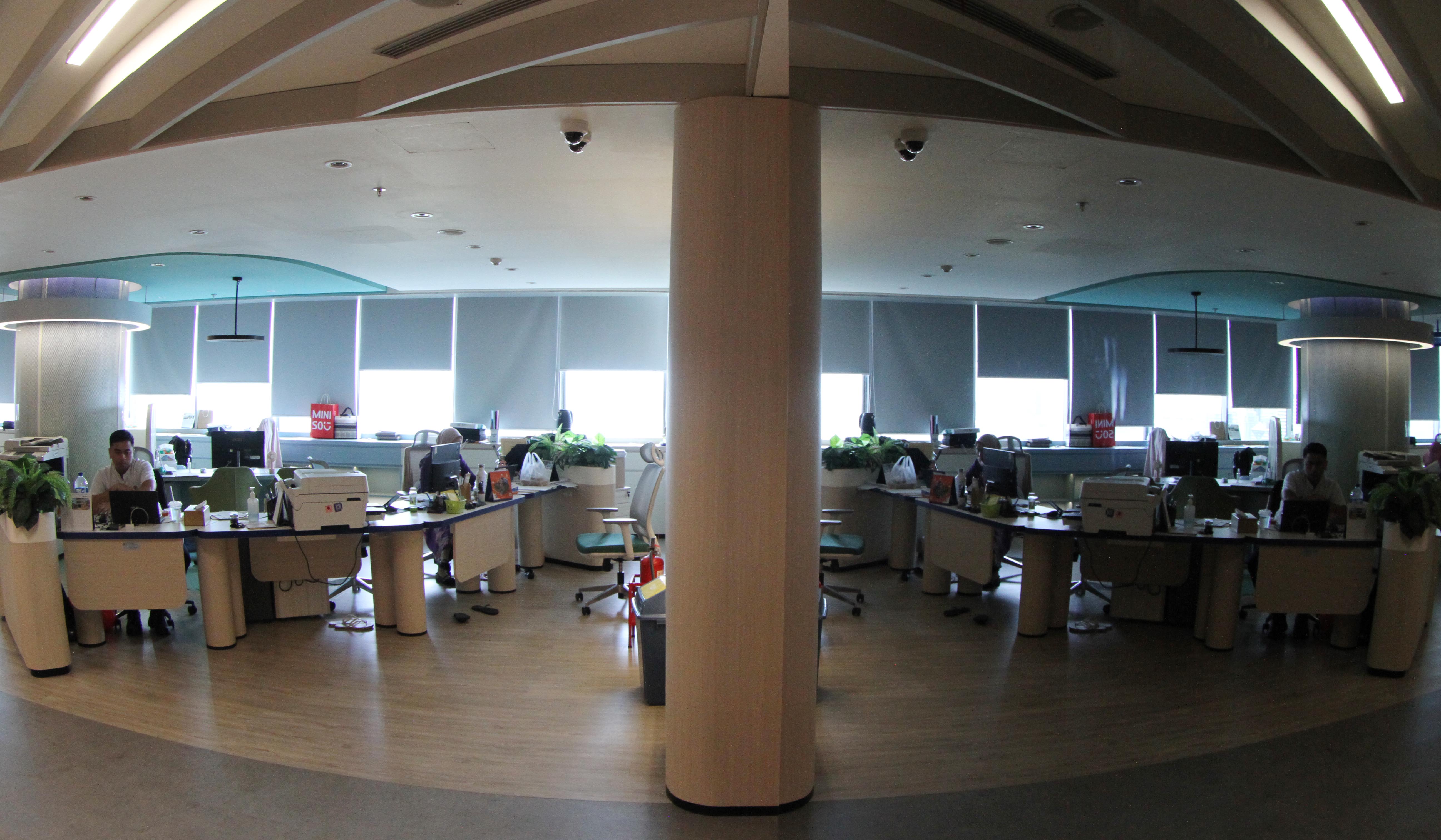 Penerapan WFH ASN Balaikota, Jakarta. (Agus Priatna/SinPo.id)