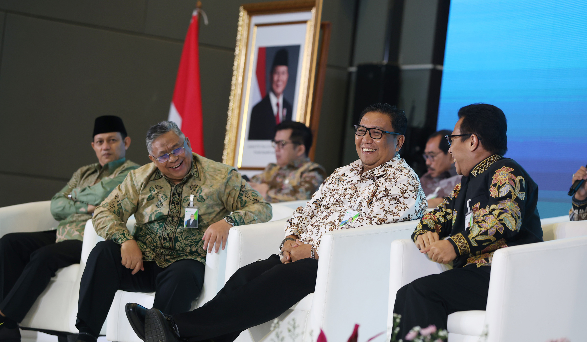Penetapan jajaran Direksi dan Dewas BPJS Ketenagakerjaan 2026-2031. (Agus Priatna/SinPo.id)