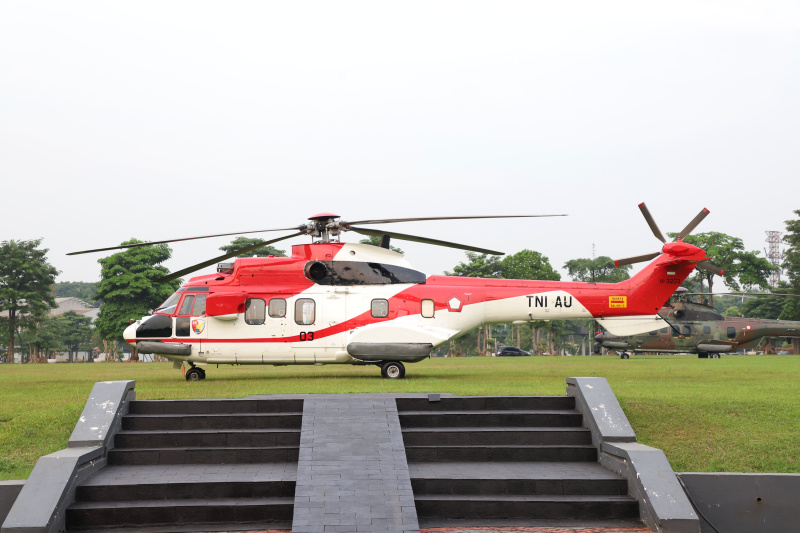 Pengamanan ketat oleh anggota gabungan Polri dan TNI jalannya sidang tahunan bersama DPR RI/DPD RI/MPR RI (Ashar/SinPo.id)