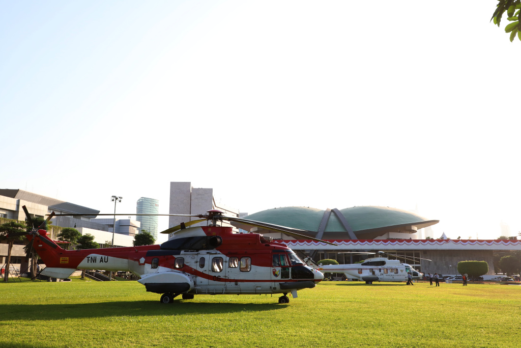 Ilustrasi. Penjagaan ketat dilakukan oleh anggota gabungan Polri dan TNI dalam sidang tahunan MPR/DPR/DPD RI (Ashar/SinPo.id)