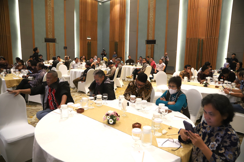 KWP menggelar diskusi