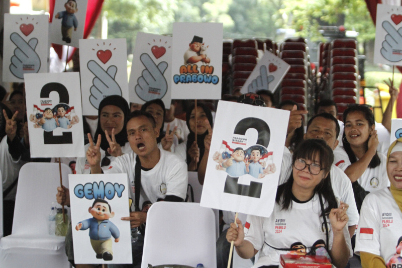 Para Penjahit Indonesia Raya Deklarasi mendukung paslon 02 Prabowo-Gibran di Pilpres 2024 (Ashar/SinPo.id)