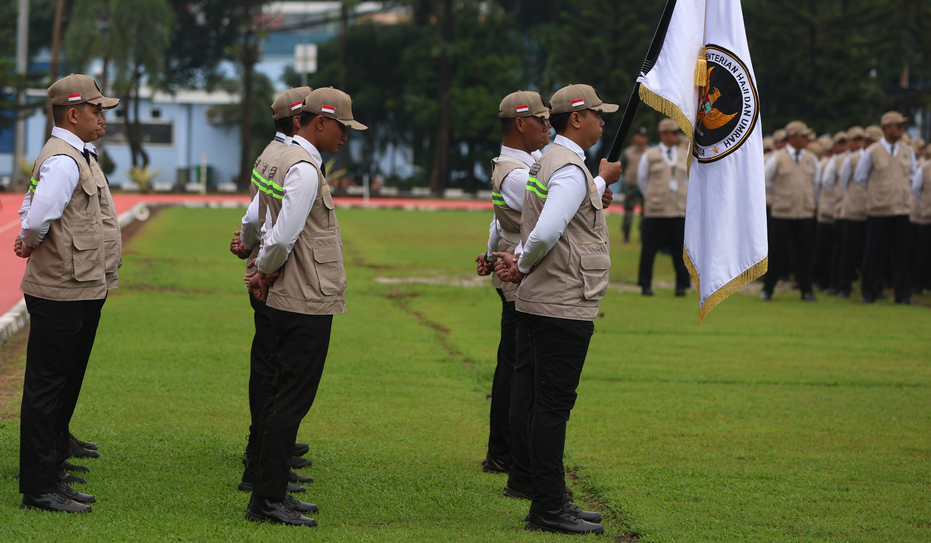 Peserta mengikuti penutupan diklat PPIH Arab Saudi 2026. (Agus Priatna/SinPo.id)