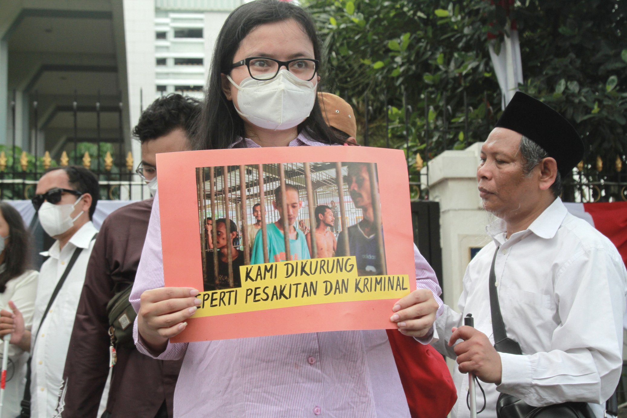 Organisasi Penyandang Disabilitas (OPD) gelar aksi demo di depan Kemendagri (Ashar/SinPo.id)