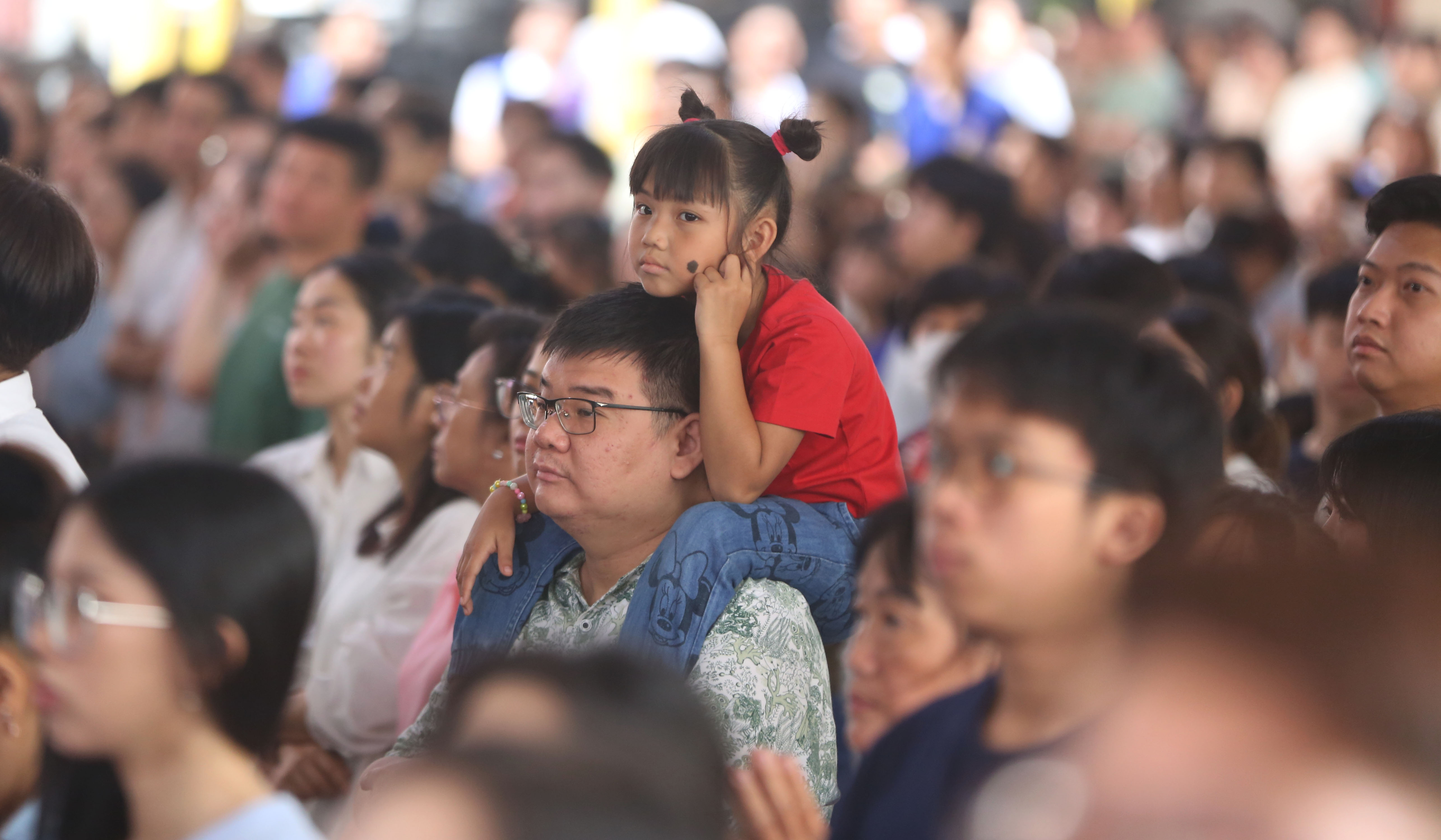 Peringatan Tri Suci Waisak di Wihara Ekayana Arama, Jakarta. (Agus Priatna/SinPo.id)