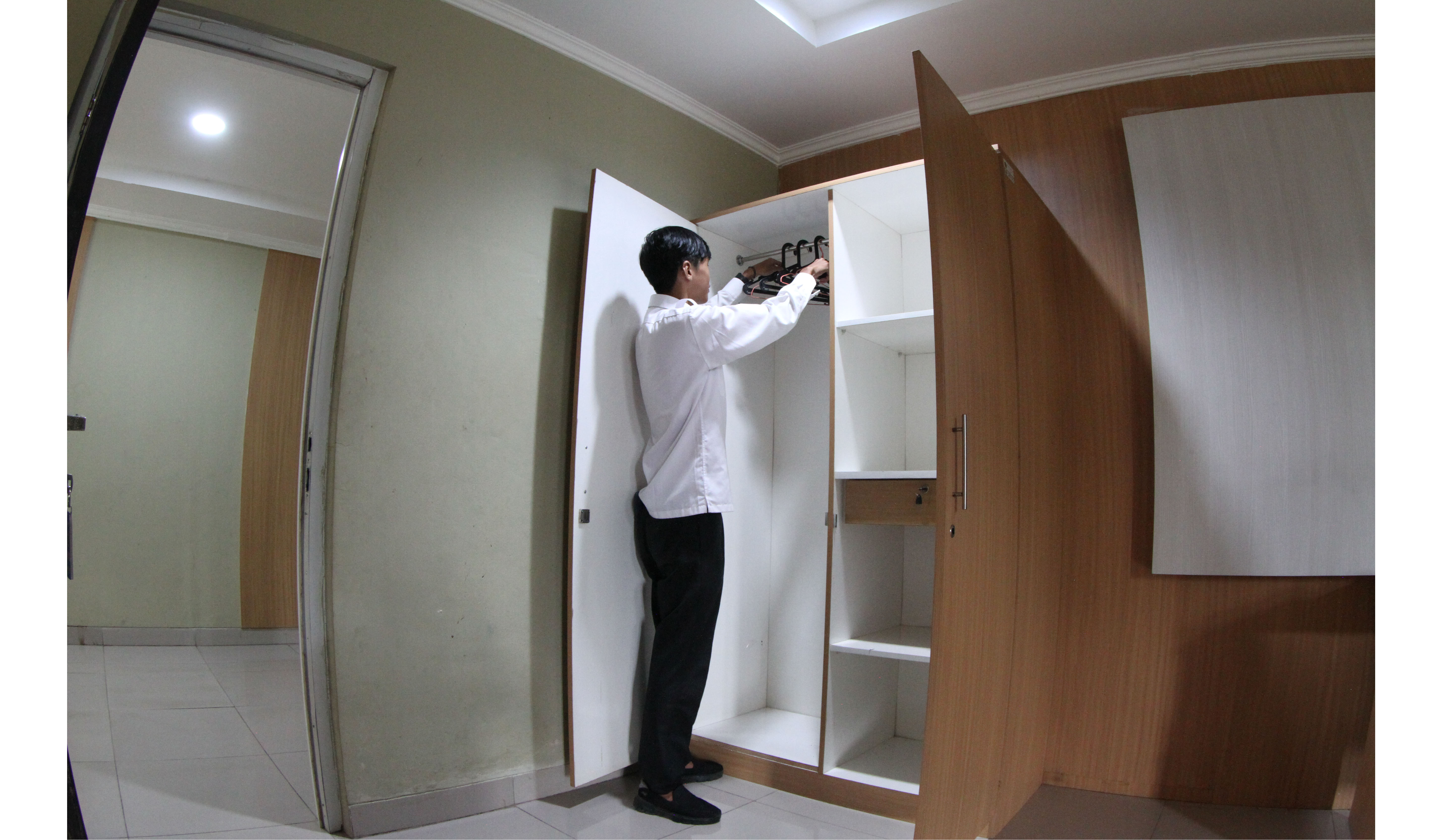 Persiapan asrama Haji Pondok Gede. (Agus Priatna/SinPo.id)