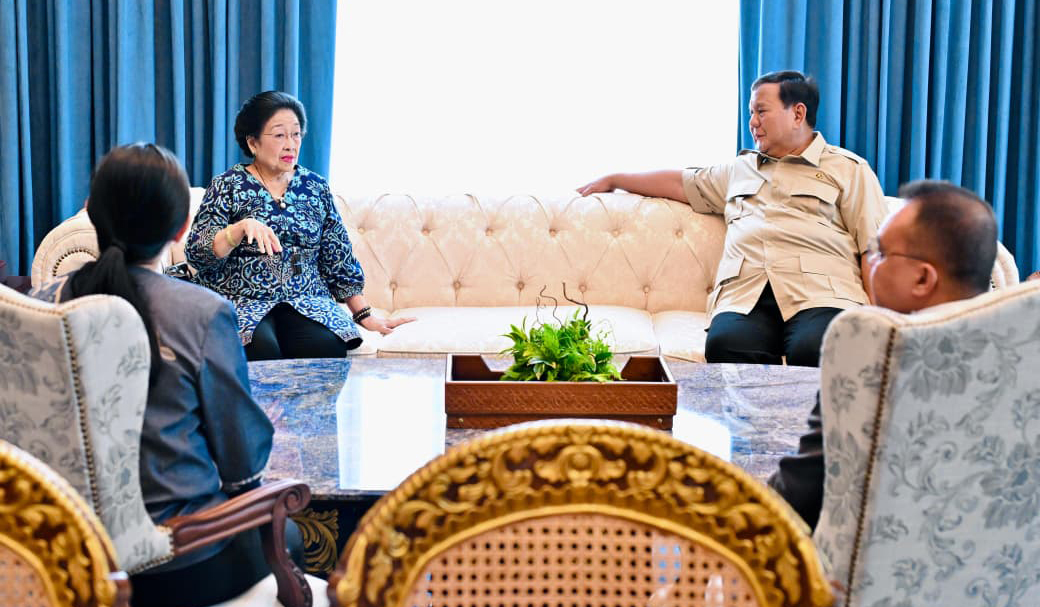 Pertemuan Prabowo dan Mega di Istana. (Agus Priatna/SinPo.id/BPMI Setpres)