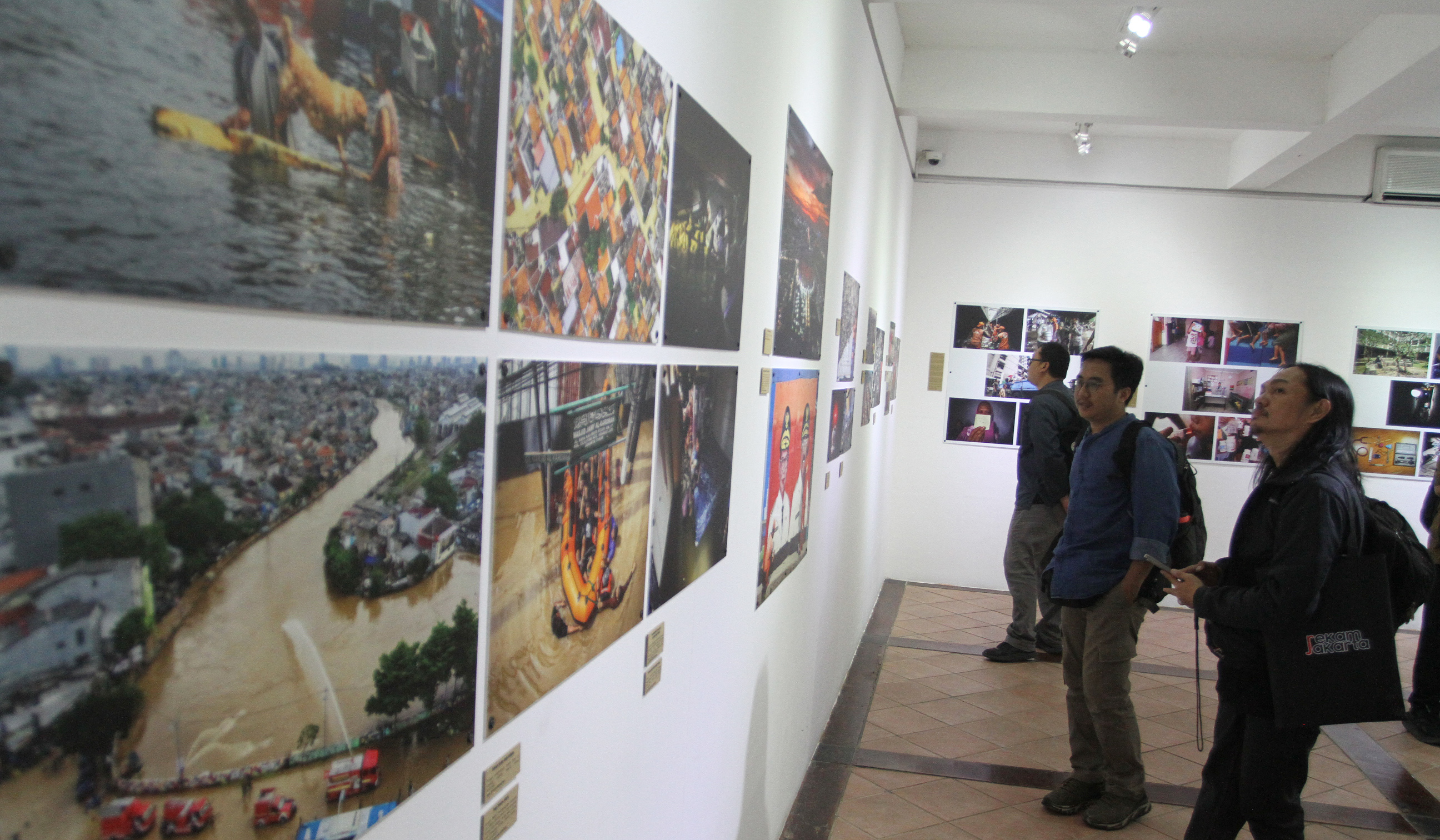 Pameran foto Rekam Jakarta 2025. (Agus Priatna/SinPo.id)