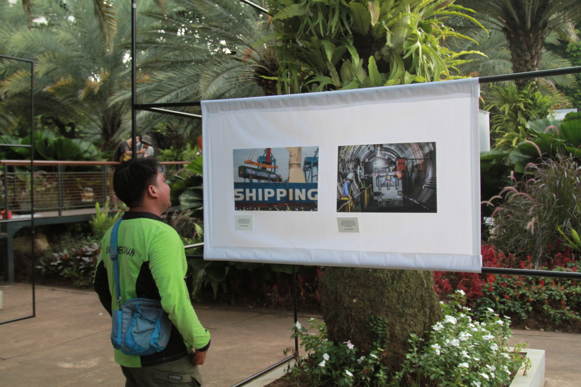 Pewarta foto Jakarta menggelar pameran foto Rekam Jakarta 24+ di lapangan banteng (Ashar/SinPo.id)