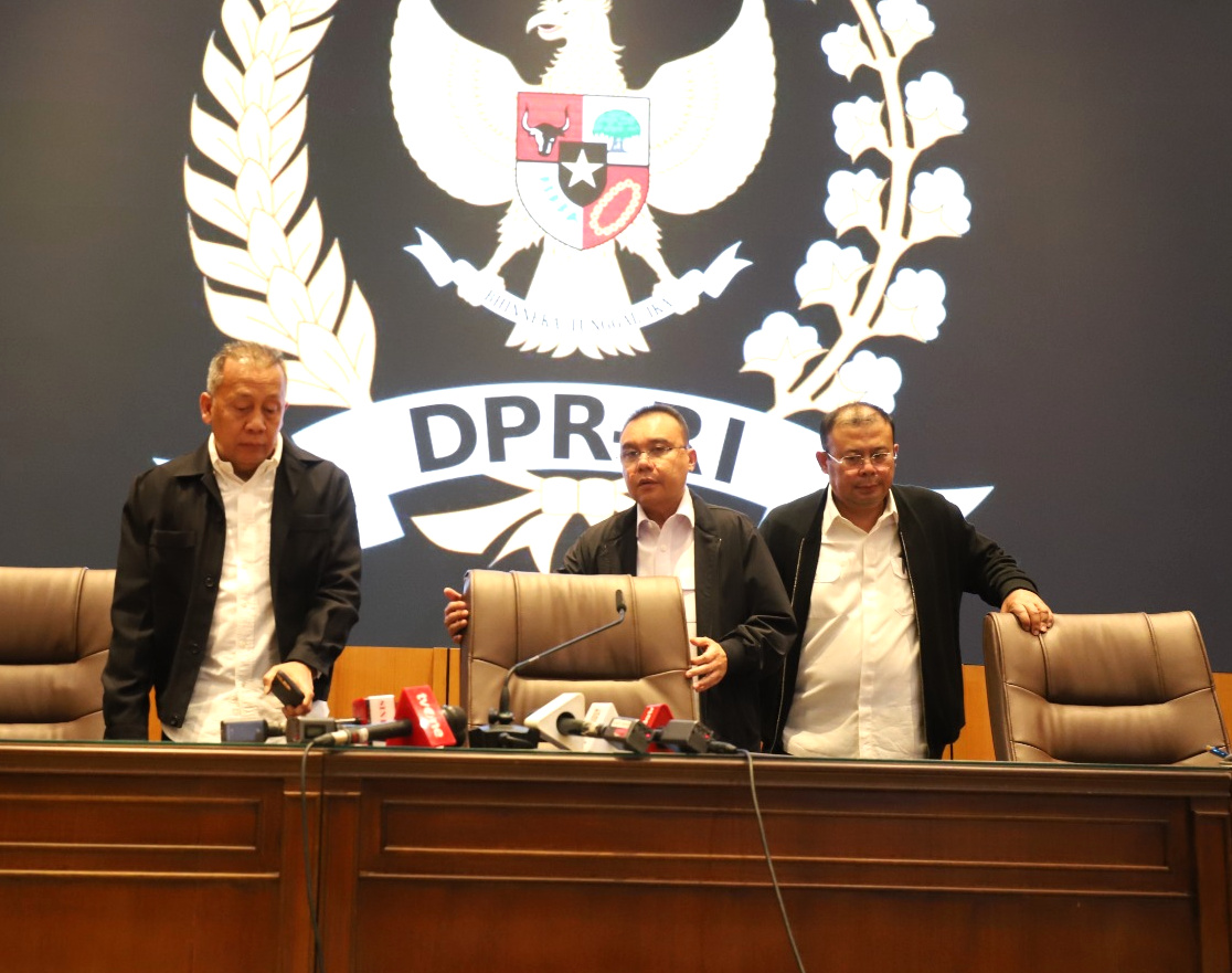 Pimpinan DPR tanggapi 17+8 tuntutan rakyat (Ashar/SinPo.id)
