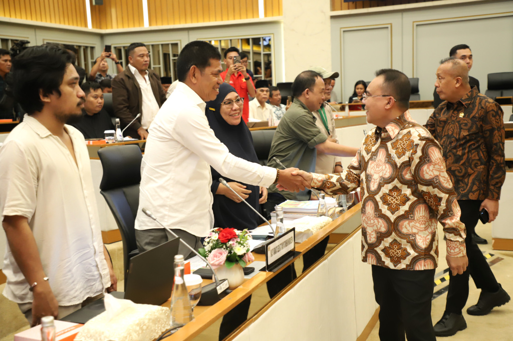 Pimpinan DPR Prof Sufmi Dasco menerima audiensi  Koalisi Nasional Reforma Agraria (Ashar/SinPo.id)
